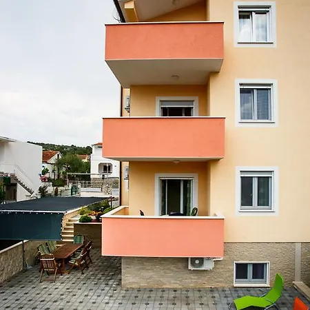 Kristina * Rogoznica (Sibenik-Knin)